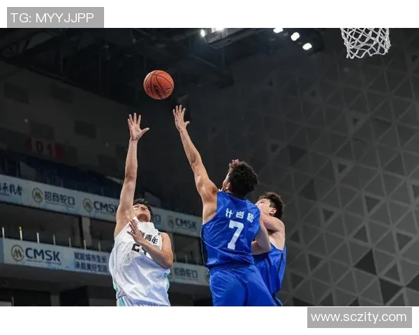 中国篮球联赛迎来新赛季 多支队伍引进强援力争争冠