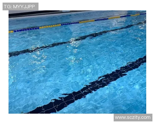 如何高效清洁泳池并保持水质清澈的实用技巧与方法 如何高效清洁泳池并保持水质清澈的实用技巧与方法